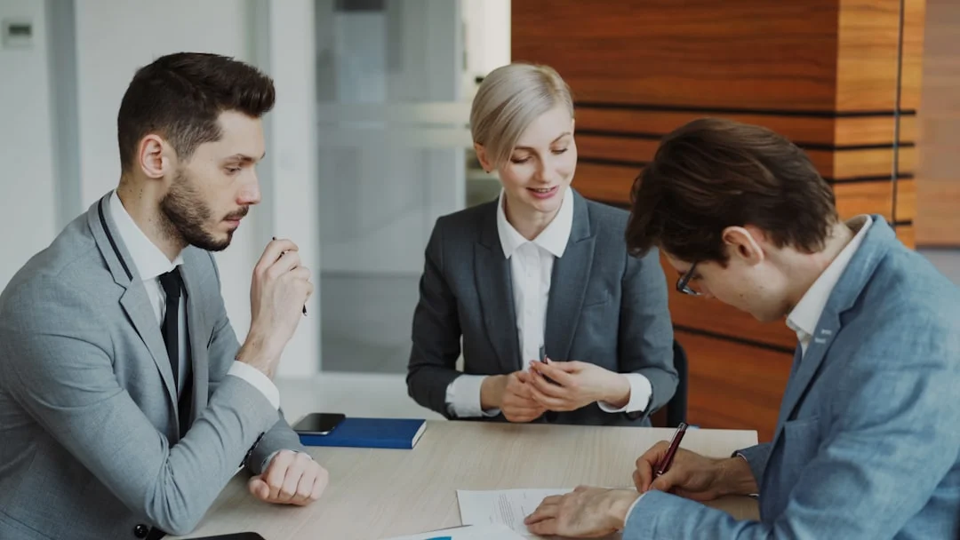 Guía de soluciones legales en emergencia — Estudio Butlow